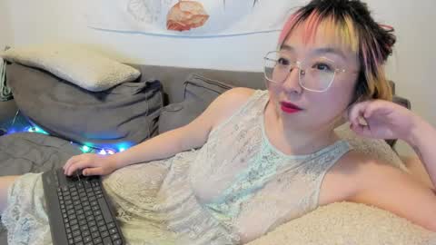 LuxGray online show from December 2024 06:20:02 AM