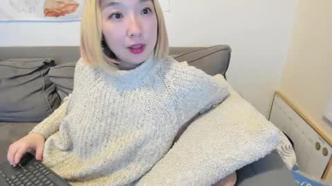 LuxGray online show from March 2025 03:45:01 AM