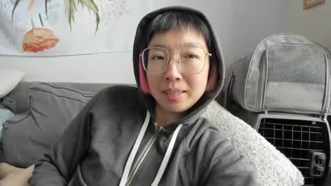 LuxGray online show from December 2025 05:42:02 PM