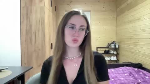 Katie online show from May 2026 08:37:01 PM