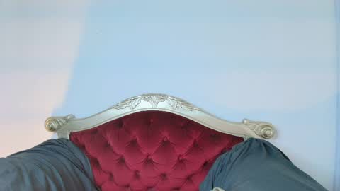 Snapshot of luxiel_ chatting on April 2026 08:26:01 PM Luxiel 3 online show from April 2026 08:26:01 PM