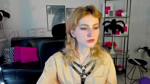 Snapshot of luxrayi chatting on January 2025 02:58:01 PM Ray online show from January 2025 02:58:01 PM