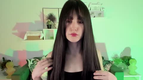 Snapshot of luxrayi chatting on February 2025 05:59:01 PM Ray online show from February 2025 05:59:01 PM