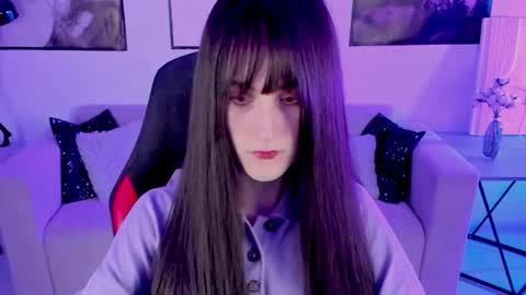 Snapshot of luxrayi chatting on February 2025 06:01:01 PM Ray online show from February 2025 06:01:01 PM