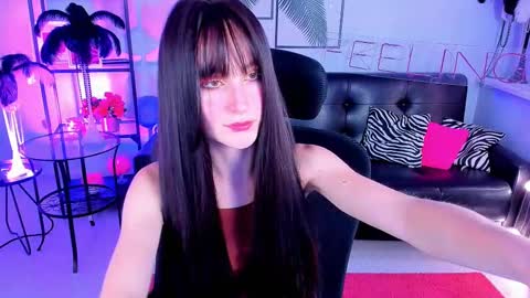 Snapshot of luxrayi chatting on February 2025 09:54:01 PM Ray online show from February 2025 09:54:01 PM