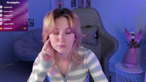 Snapshot of luxrayi chatting on February 2025 12:27:02 AM Ray online show from February 2025 12:27:02 AM