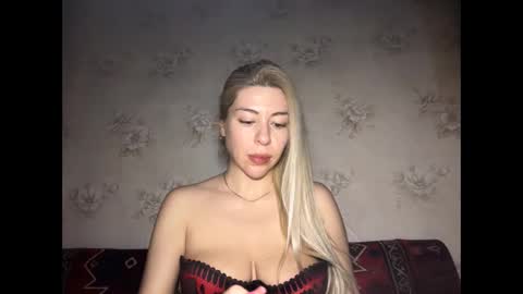 LuxSonyaStar online show from March 2026 12:53:01 PM