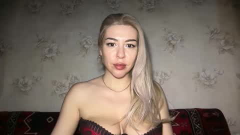 LuxSonyaStar online show from May 2026 08:58:02 PM
