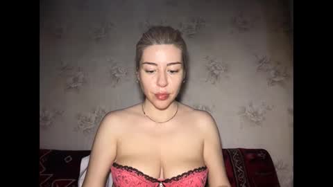 LuxSonyaStar online show from May 2026 12:44:01 PM