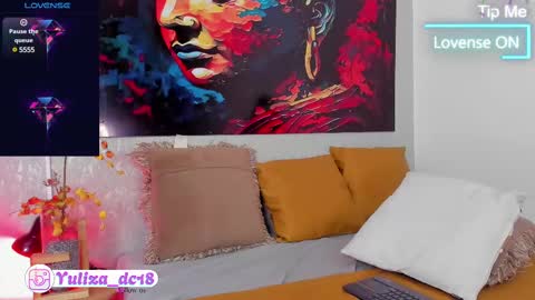 Snapshot of luxury_woman_ chatting on March 2025 01:14:02 AM online show from March 2025 01:14:02 AM
