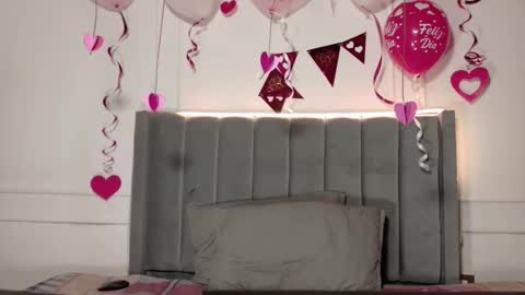 Tommy and Polly online show from February 2026 09:22:01 PM