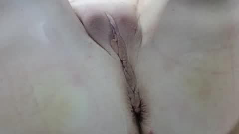 Lux for your fun online show from September 2025 02:00:01 AM