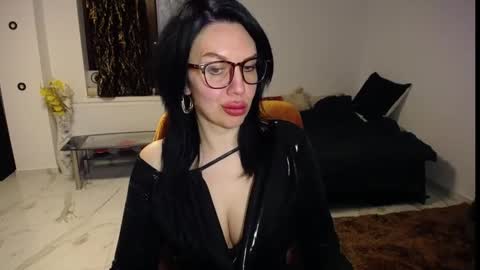 Spoiled dominant mindfucker mistress MakeupartistNail ArtistFitness and Yoga lover online show from May 2026 06:37:01 PM