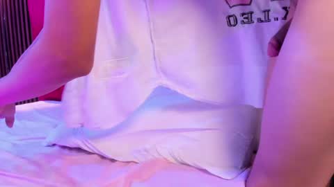 luy_star_ online show from April 2026 01:41:01 PM