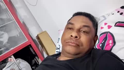 lvanegas01164241 online show from November 2025 11:51:01 PM