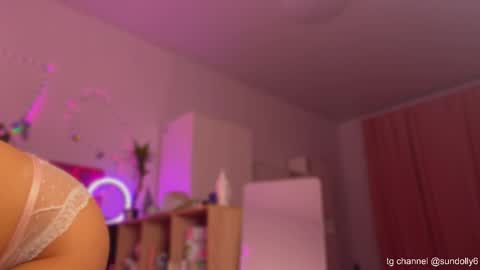 lxsundolyxl_ online show from November 2025 03:41:01 AM