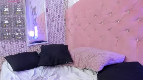 Snapshot of lyan_twink chatting on October 2025 08:04:02 AM Lyan online show from October 2025 08:04:02 AM