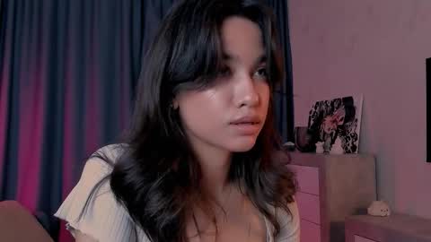 Lyanna online show from October 2025 08:32:02 PM