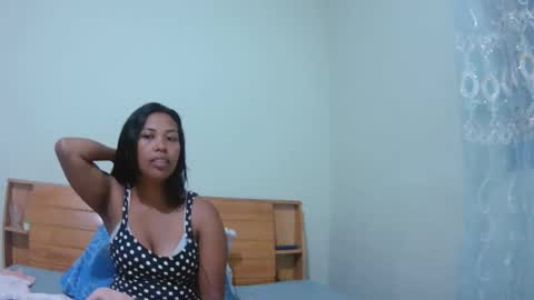 lycia01 online show from April 2026 07:18:02 PM