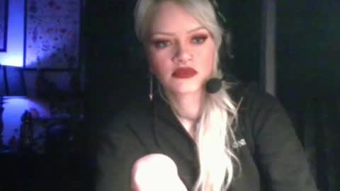 Snapshot of lydiadeity chatting on December 2024 03:53:01 AM lydiadeity online show from December 2024 03:53:01 AM