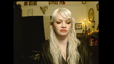 Snapshot of lydiadeity chatting on January 2025 05:48:01 AM lydiadeity online show from January 2025 05:48:01 AM