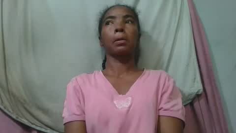 Snapshot of lydie856696 chatting on June 2026 03:13:02 AM lydie856696 online show from June 2026 03:13:02 AM