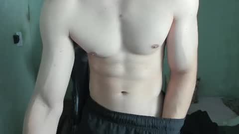 Snapshot of lyg7 chatting on July 2026 11:07:02 PM Gothdaddy online show from July 2026 11:07:02 PM