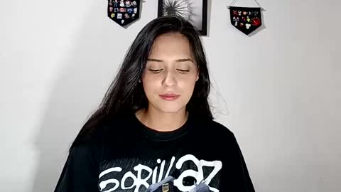 Snapshot of lyla205 chatting on February 2025 03:56:02 AM lyla online show from February 2025 03:56:02 AM