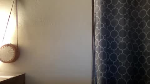 Olivia online show from October 2025 02:34:01 AM