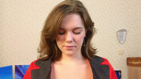 Snapshot of lyle_art chatting on December 2024 03:37:02 AM hi im Lyle online show from December 2024 03:37:02 AM