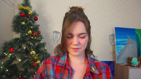 Snapshot of lyle_art chatting on December 2024 03:08:01 AM hi im Lyle online show from December 2024 03:08:01 AM