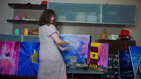 Snapshot of lyle_art chatting on February 2025 03:34:02 AM hi im Lyle online show from February 2025 03:34:02 AM