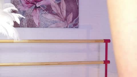 Lyly   online show from February 2025 11:43:02 AM