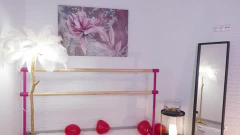 Lyly   online show from February 2025 05:37:02 AM