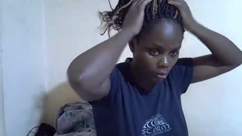 Snapshot of lyn_anna chatting on November 2025 07:50:01 AM lyn_anna online show from November 2025 07:50:01 AM