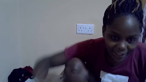 Snapshot of lyn_anna chatting on November 2025 12:15:02 PM lyn_anna online show from November 2025 12:15:02 PM