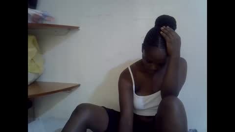 lyn_anna online show from February 2026 11:58:02 AM