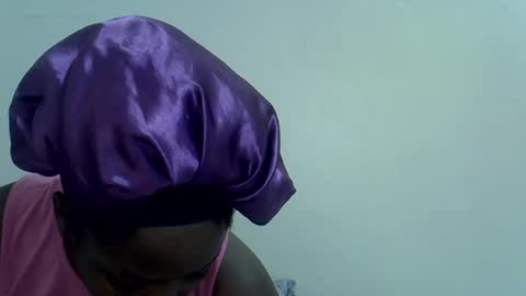lyn_anna online show from July 2026 05:02:02 AM