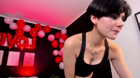 Snapshot of lyn_lebelle chatting on February 2025 01:03:01 AM Lyn online show from February 2025 01:03:01 AM