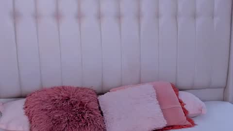 Snapshot of lyn_smith_ chatting on September 2025 11:22:02 AM Lyn online show from September 2025 11:22:02 AM