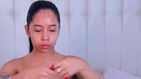 Snapshot of lyn_smith_ chatting on October 2025 11:10:01 AM Lyn online show from October 2025 11:10:01 AM