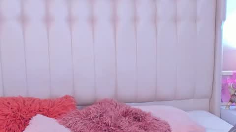 Snapshot of lyn_smith_ chatting on November 2025 11:10:02 AM Lyn online show from November 2025 11:10:02 AM