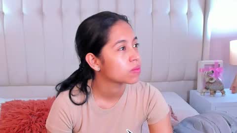 Snapshot of lyn_smith_ chatting on December 2025 11:05:01 AM Lyn online show from December 2025 11:05:01 AM