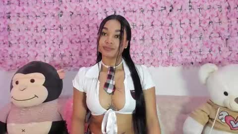 lynda_bonnie online show from November 2025 02:11:01 PM