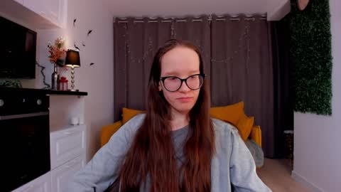 Snapshot of lynettebails chatting on February 2025 10:43:01 PM Sara online show from February 2025 10:43:01 PM