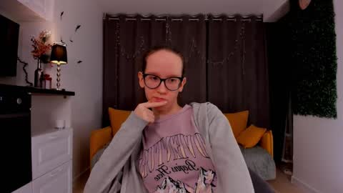 Snapshot of lynettebails chatting on February 2025 01:29:02 AM Sara online show from February 2025 01:29:02 AM