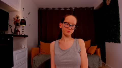 Snapshot of lynettebails chatting on February 2025 10:58:01 PM Sara online show from February 2025 10:58:01 PM