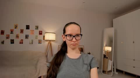 Snapshot of lynettebails chatting on March 2025 01:23:01 AM Sara online show from March 2025 01:23:01 AM