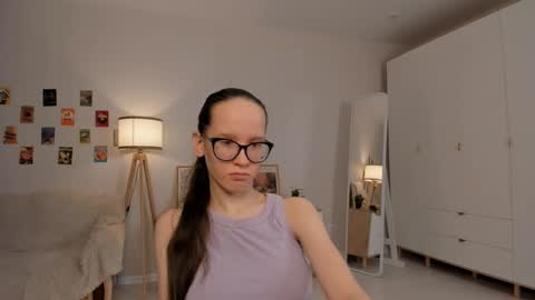 Snapshot of lynettebails chatting on March 2025 04:14:02 PM Sara online show from March 2025 04:14:02 PM