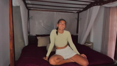  LYNN  online show from November 2025 08:55:01 AM